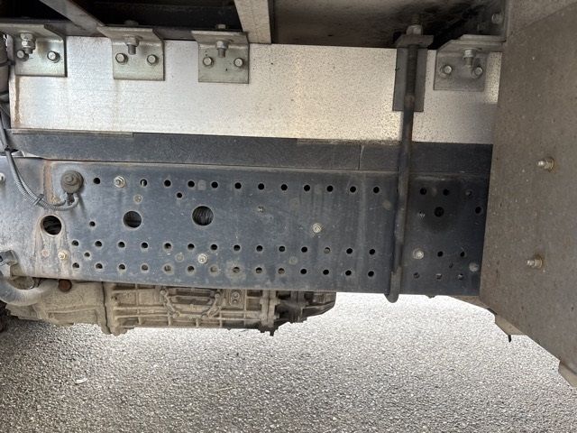 2011 Isuzu Forward レイゾウレイトウ auction photo 10
