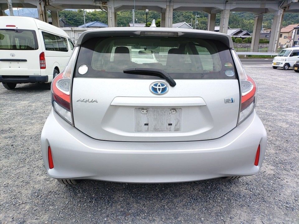 2019 Toyota Aqua auction photo 5