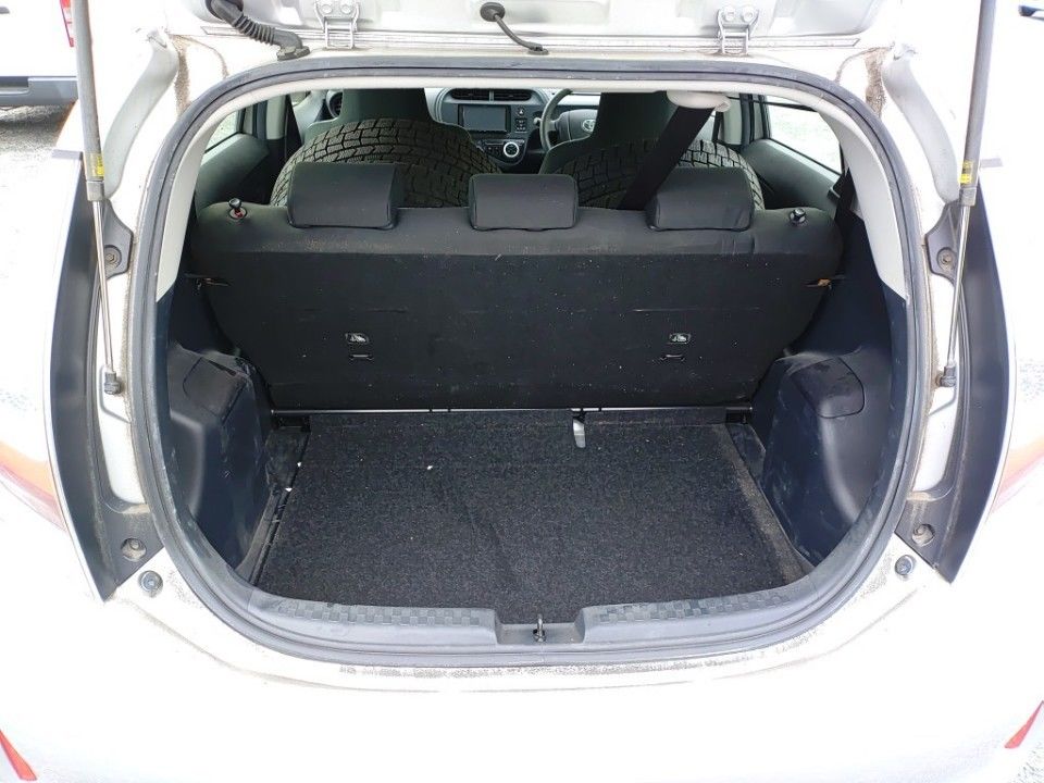 2019 Toyota Aqua auction photo 8