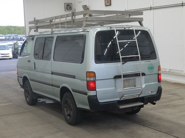 2000 Toyota Hiace DX GL Package auction photo 2