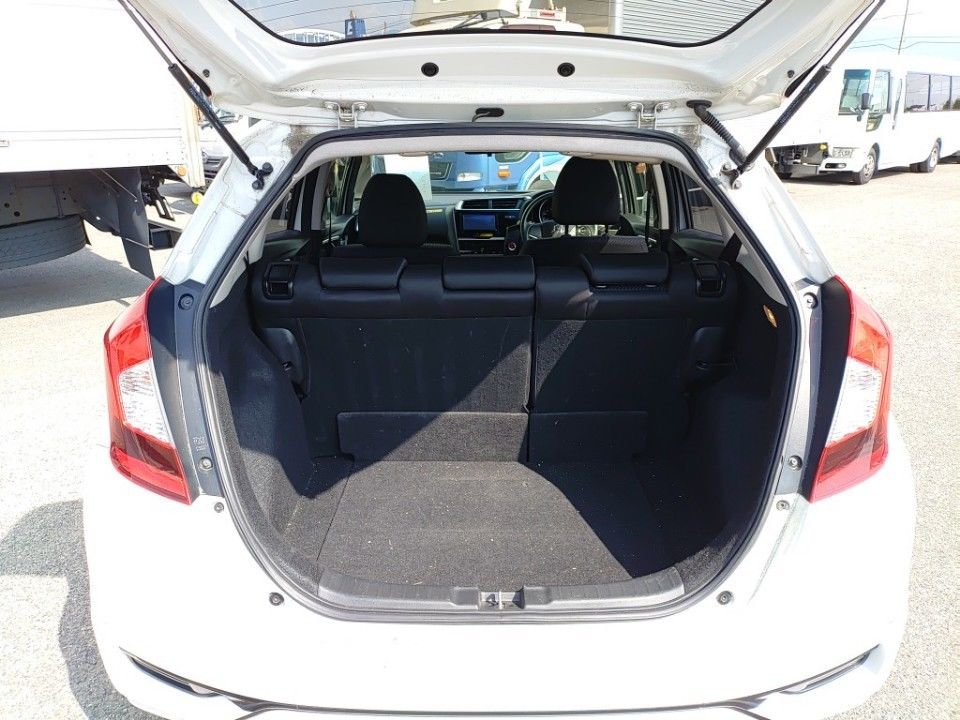 2019 Honda Fit auction photo 8