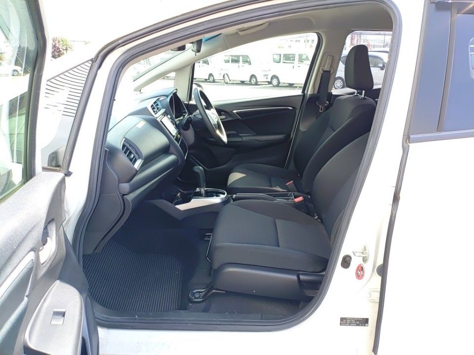2019 Honda Fit auction photo 16