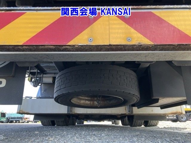 2016 Hino Profia アルミウイング auction photo 12