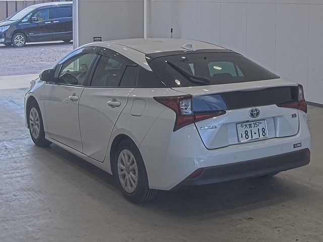 2020 Toyota Prius S セーフティプラス2 auction photo 2