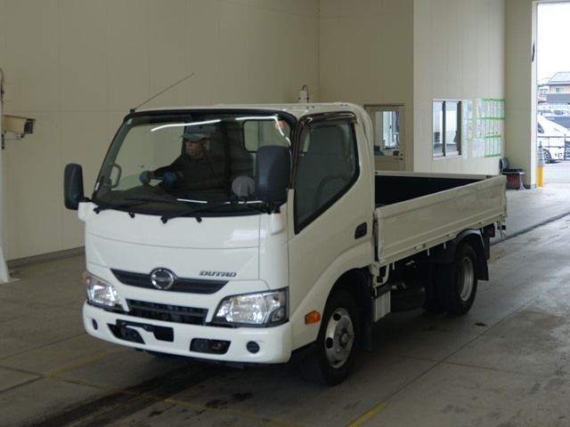 2019 Hino Dutro ヒラ FJロー Japan auction vehicle