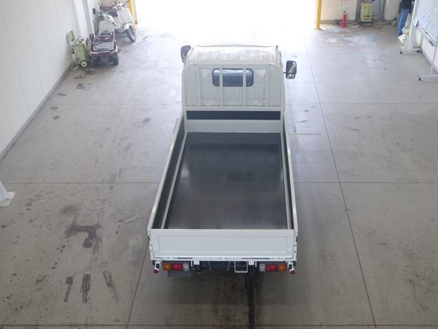 2019 Hino Dutro ヒラ FJロー auction photo 3