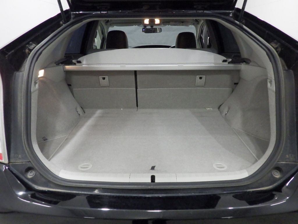 2011 Toyota Prius G Touring Selection Leather Package auction photo 8