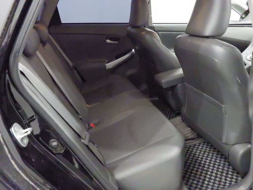 2011 Toyota Prius Gツーリングセレクションレザーパッケージ auction photo 7
