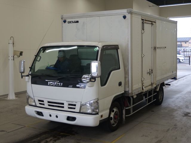 2005 Isuzu Elf バン Japan auction vehicle