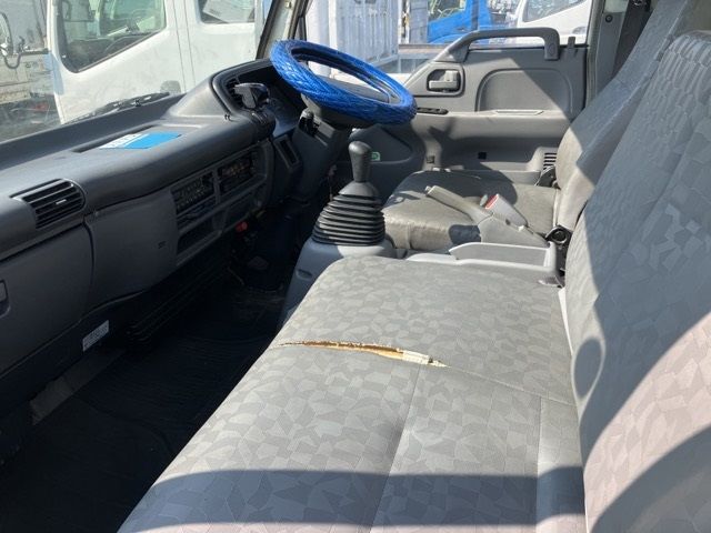 2005 Isuzu Elf バン auction photo 5