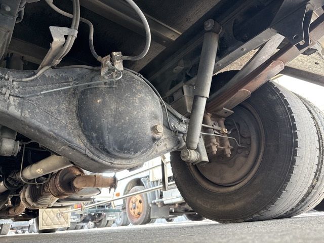 2005 Isuzu Elf バン auction photo 10