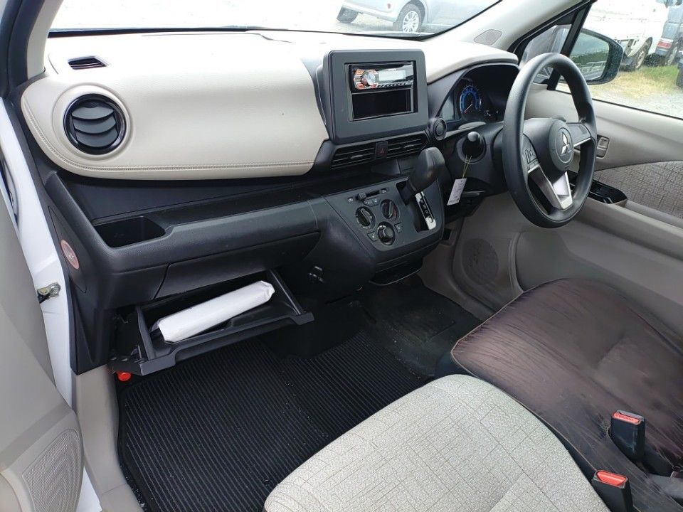 2019 Mitsubishi eK Wagon auction photo 16