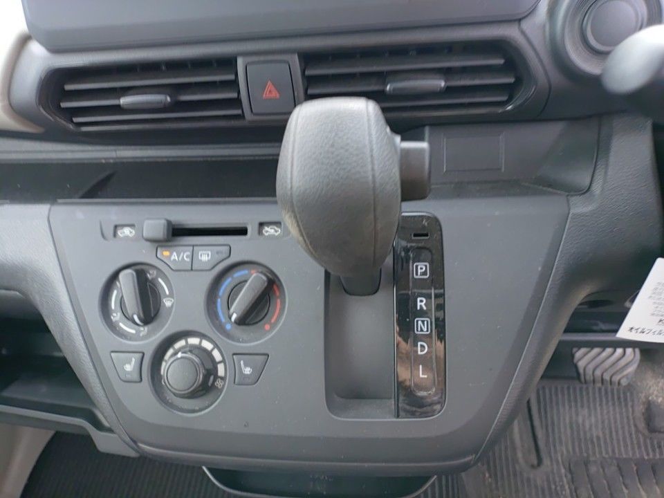 2019 Mitsubishi eK Wagon auction photo 12