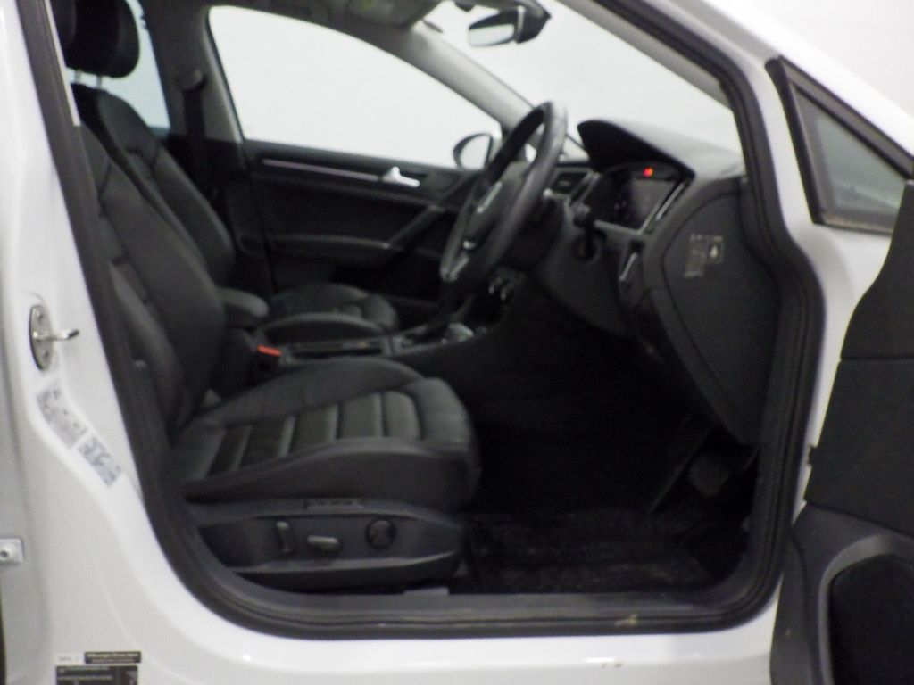 2020 Volkswagen ゴルフ ワゴン Valiant TSI Highline Meister auction photo 6