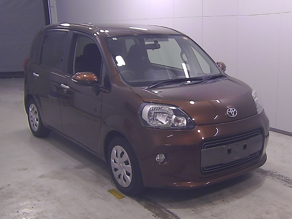 Japan Auction Vehicles 14 2015 Toyota Porte Y auction photo
