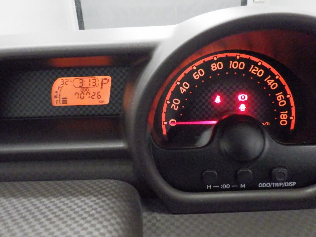 2015 Toyota Porte Y auction photo 9