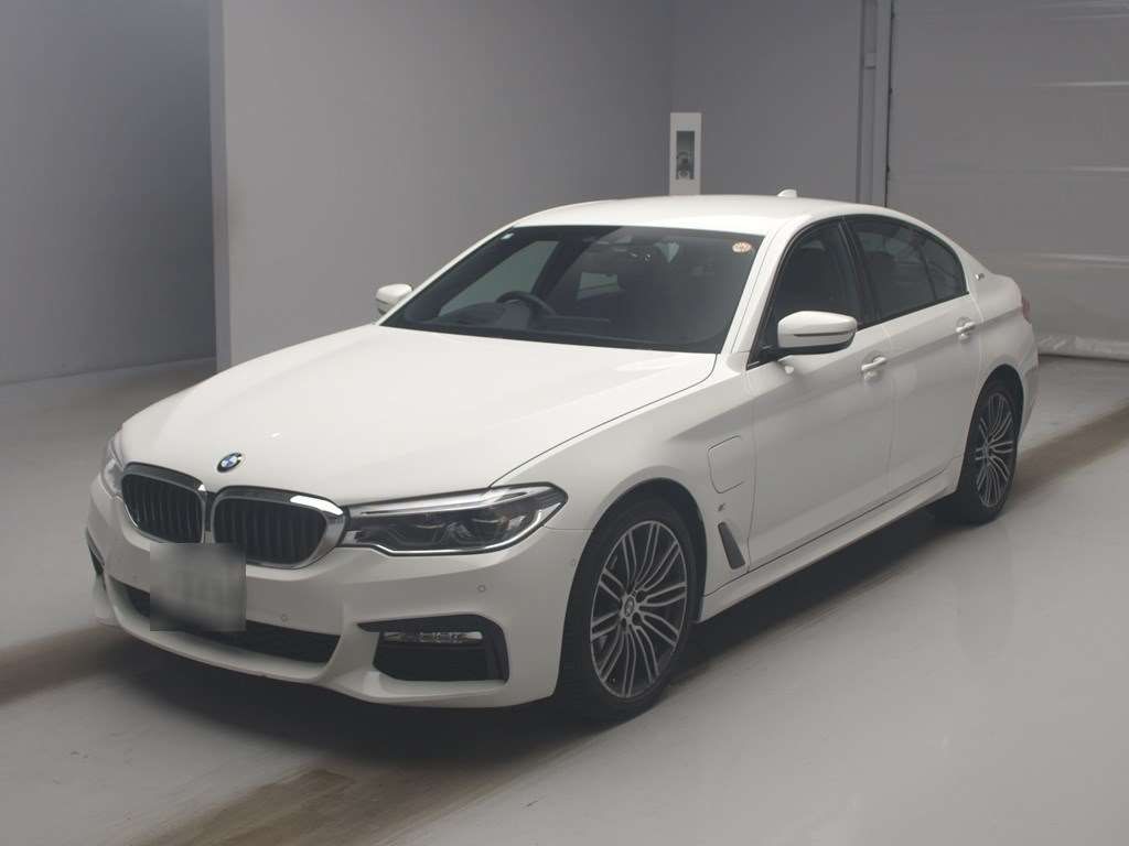 2020 BMW 5 Series 530e Mスポーツ Japan auction vehicle
