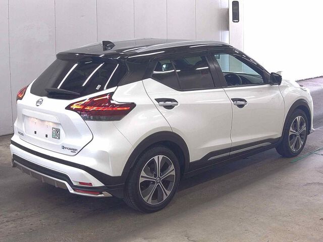 2022 Nissan Kicks XFOUR Tuton Integra ED 4WD auction photo 5