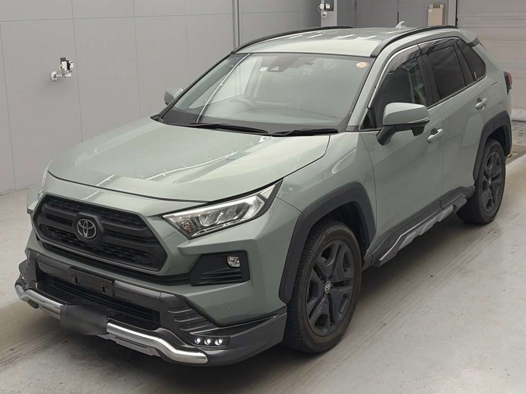 Japan Auction Vehicles 4 2022 Toyota RAV4 アドベンチャー 4WD auction photo