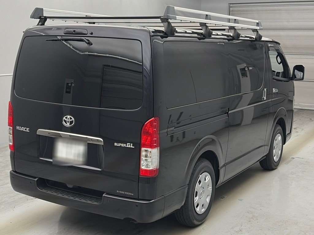 2024 Toyota Hiace Super GL Dark Ply 4WD auction photo 2