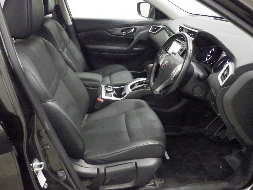 2016 Nissan X-Trail 4WD 20XtブラックエクストリーマーX EBP 7人 auction photo 6