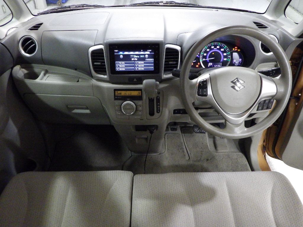 2015 Suzuki Spacia X auction photo 3