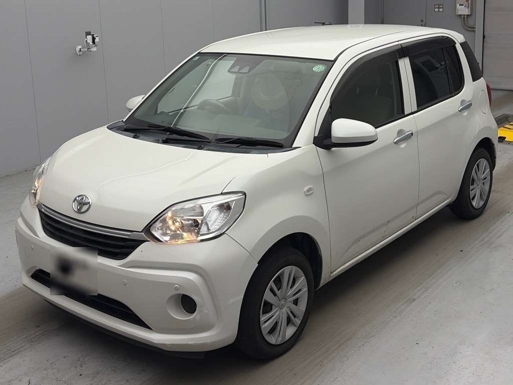 Japan Auction Vehicles 4 2021 Toyota Passo X Lパッケージ auction photo