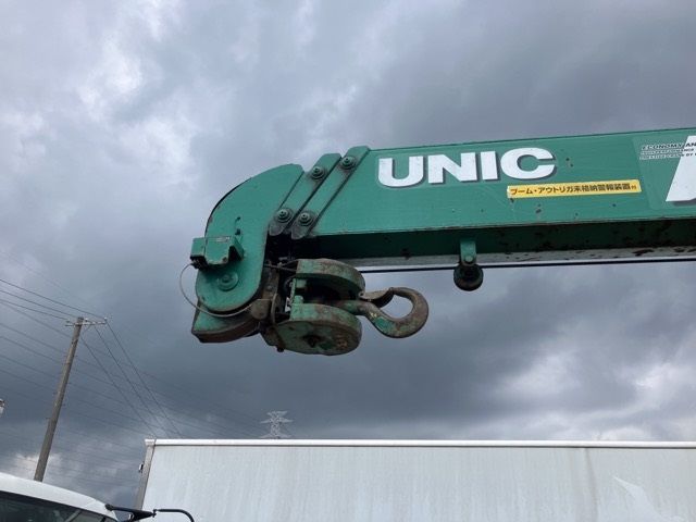 2008 Isuzu Forward Flat crane, 3-stage auction photo 18