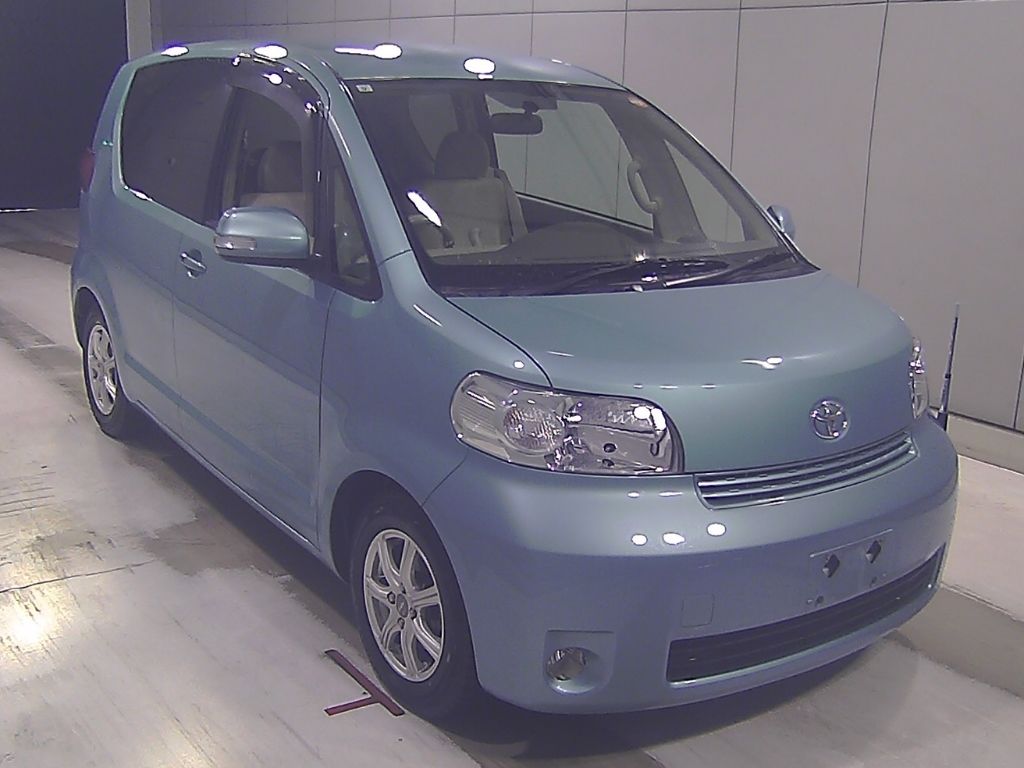 2009 Toyota Porte 150r Japan auction vehicle