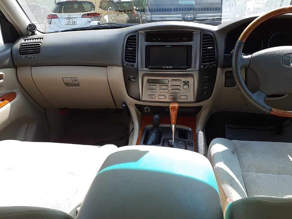 2007 Toyota Land Cruiser 100 VX Limited 4WD auction photo 11