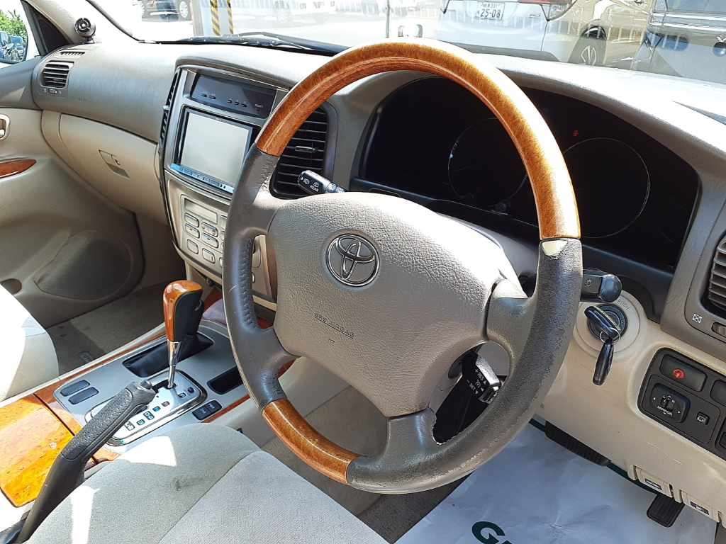 2007 Toyota Land Cruiser 100 VX Limited 4WD auction photo 9