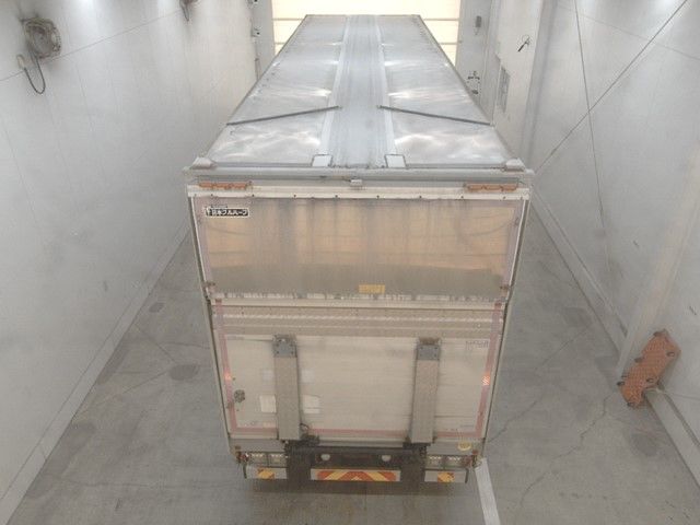 2013 Isuzu Wing auction photo 3