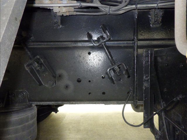 2013 Isuzu Wing auction photo 4