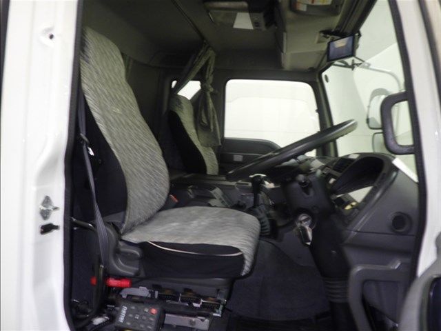 2013 Isuzu Wing auction photo 5