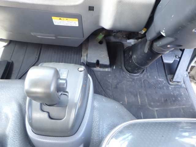2010 Isuzu Elf 高所作業車 auction photo 11