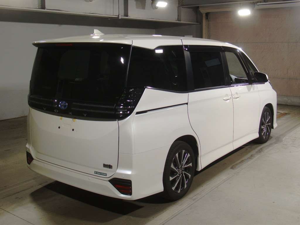 2022 Toyota Voxy ハイブリッドS-Z auction photo 2