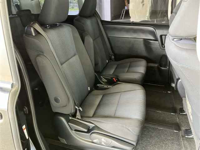 2015 Toyota Voxy ZS auction photo 7