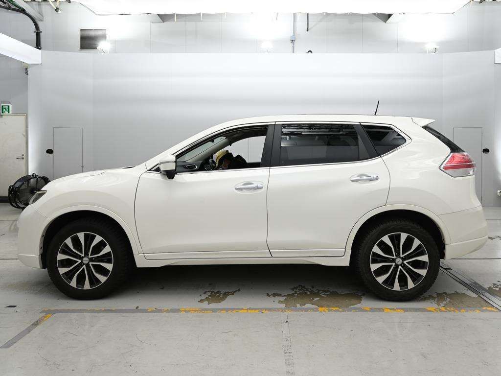 2017 Nissan X-Trail Mode Premier auction photo 4