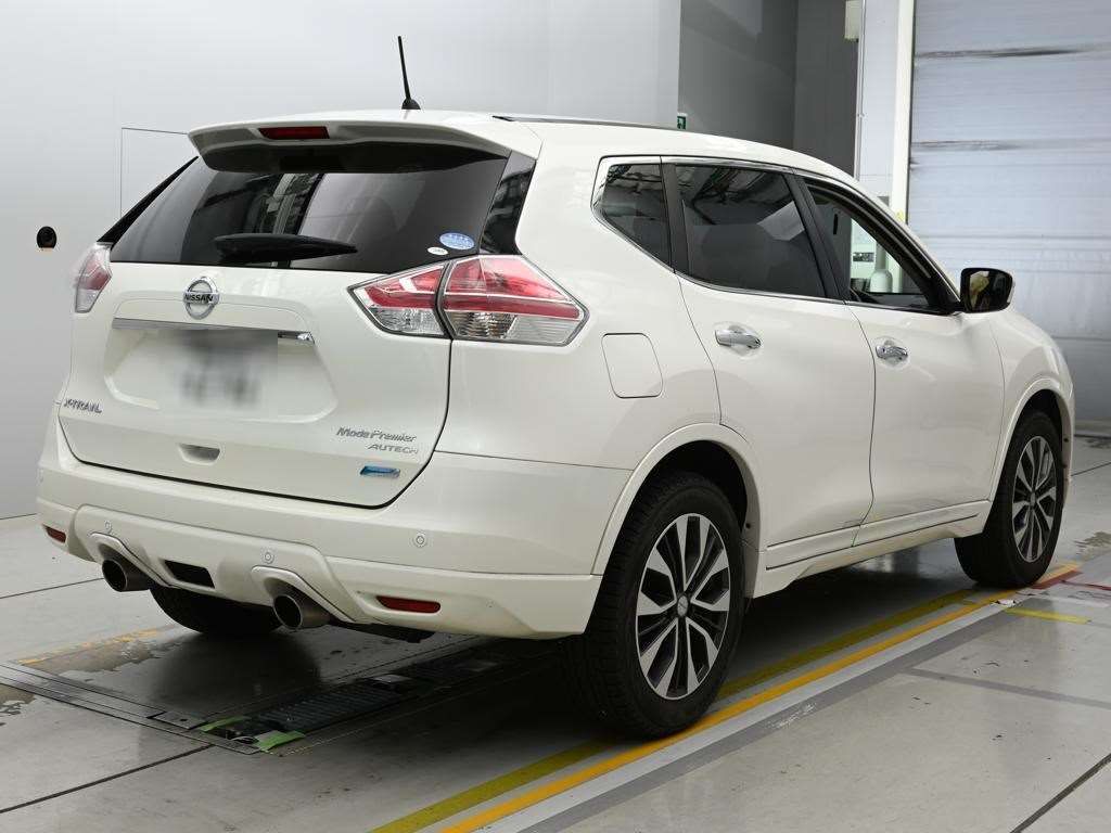 2017 Nissan X-Trail Mode Premier auction photo 2