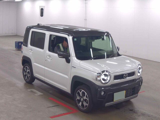 2023 Mazda フレアクロスオーバー Hybrid XS Japan auction vehicle