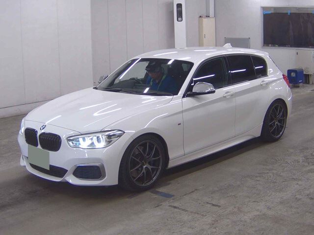 2017 BMW 1 Series M140I auction photo 4