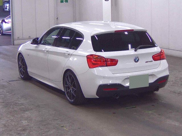 2017 BMW 1 Series M140I auction photo 2