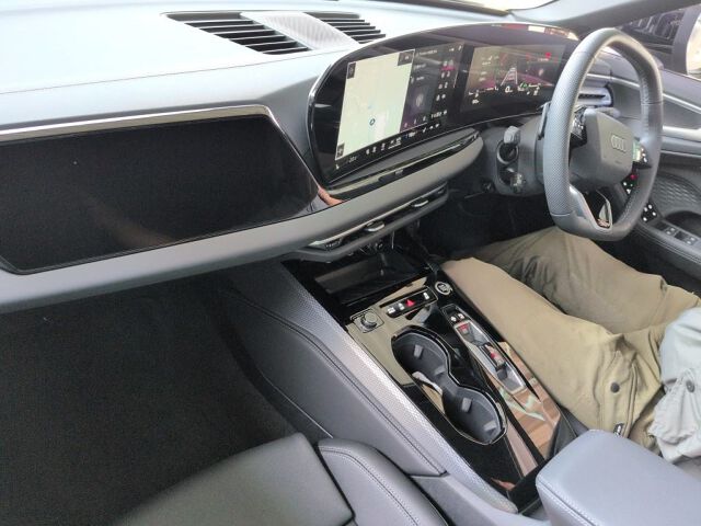 2025 Audi A5 TFSI 110KWS Light auction photo 3