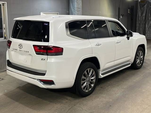 2025 Toyota Land Cruiser ZX auction photo 5