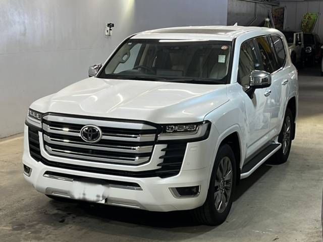 Japan Auction Vehicles 7 2025 Toyota Land Cruiser ZX auction photo