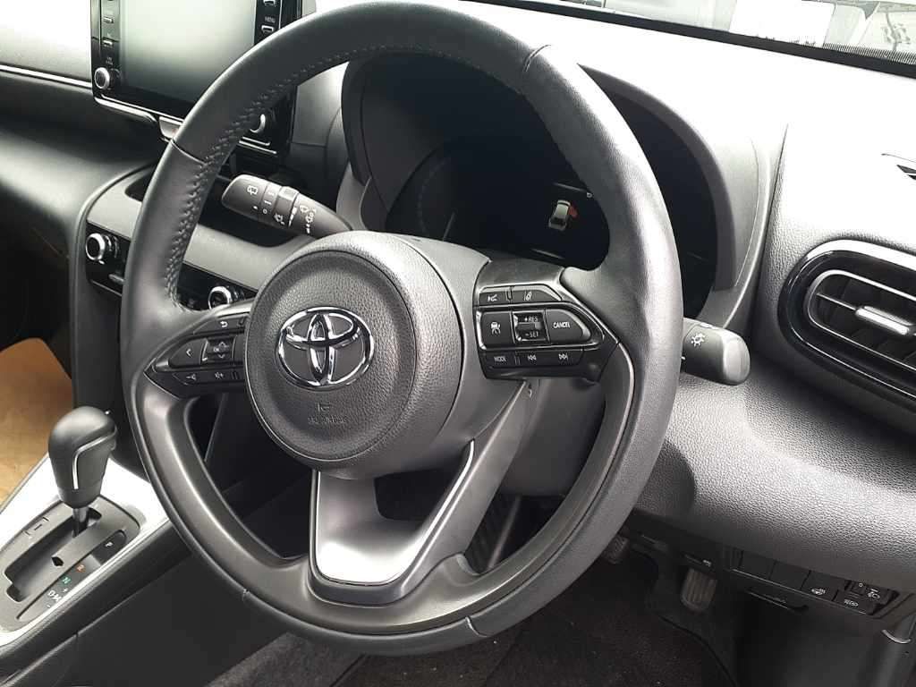 2023 Toyota Yaris Cross Z auction photo 9