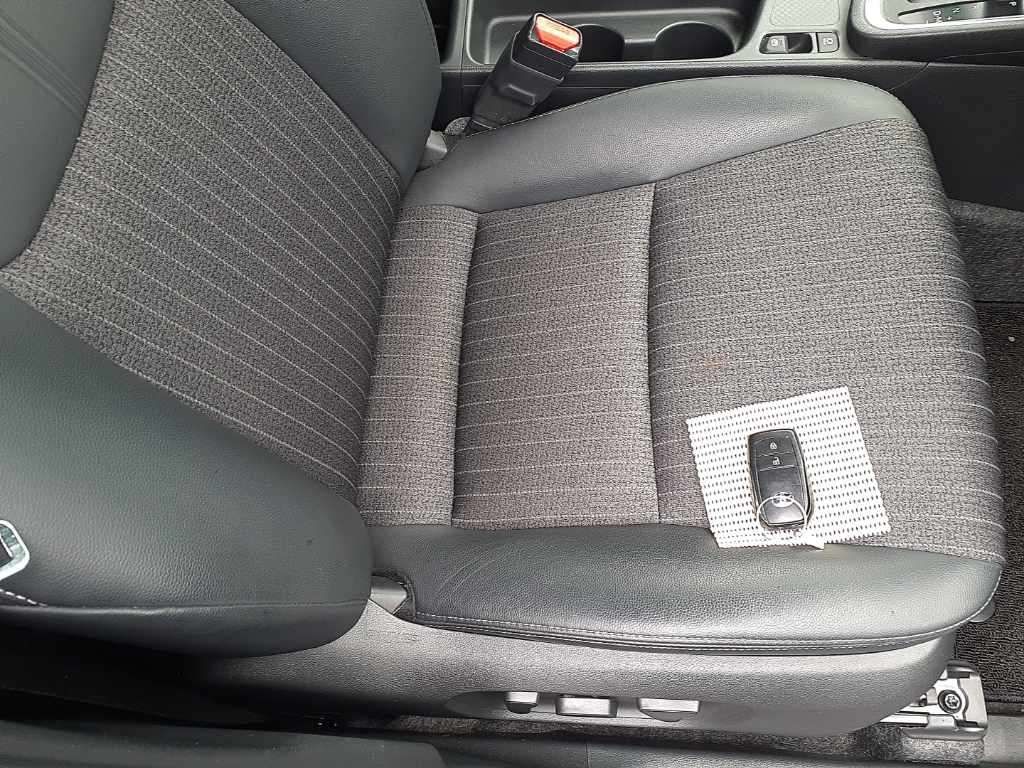 2023 Toyota Yaris Cross Z auction photo 10