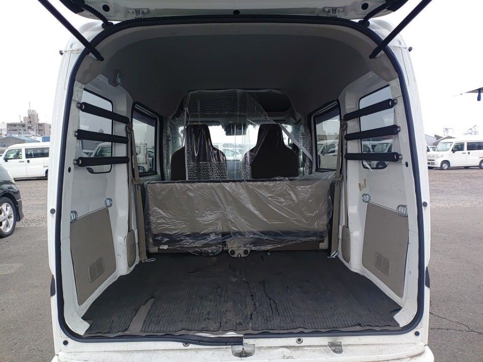 2020 Nissan NV100 Clipper auction photo 8