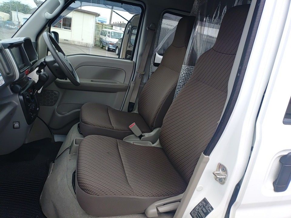 2020 Nissan NV100 Clipper auction photo 16