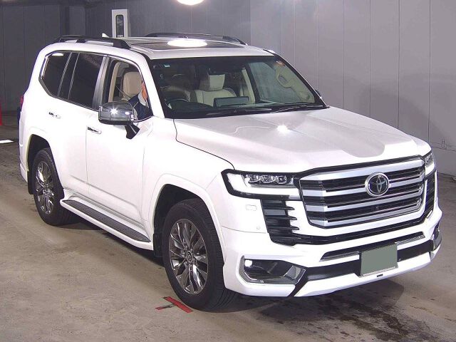 Japan Auction Vehicles 8 2022 Toyota Land Cruiser ZX 4WD auction photo